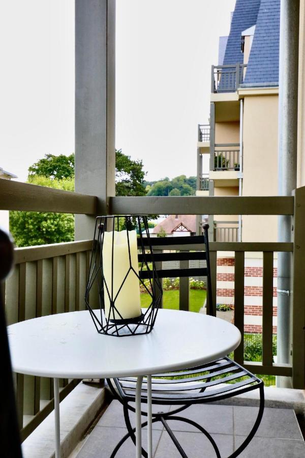 Appartement Des Arts Deauville Exterior photo